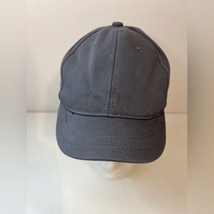 CLAPE Fashion Short Brim Cap - Grey